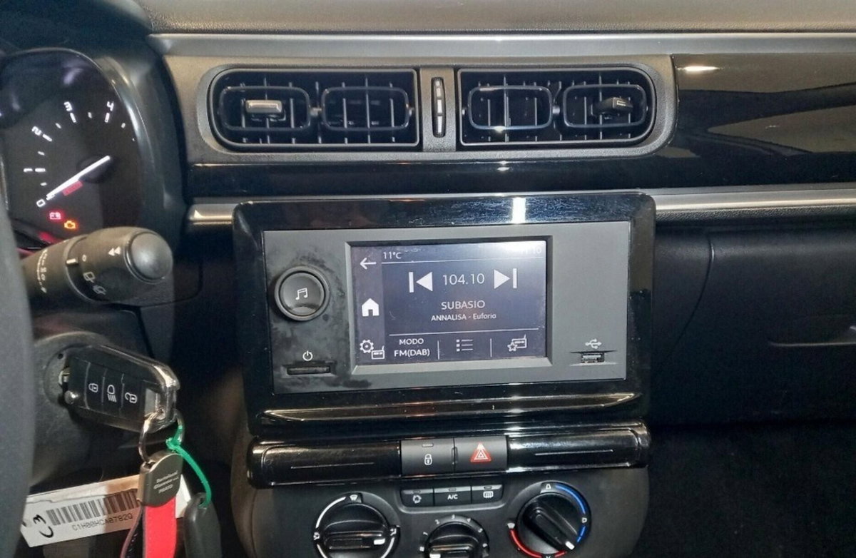 Citroen C3 PureTech 83 S&S Feel (9)