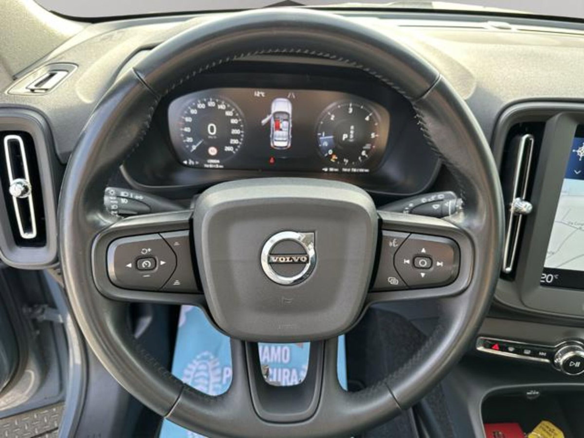 Volvo XC40 D3 Geartronic Business (9)