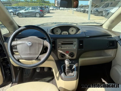 Lancia Musa 1.4 16V Diva (5)