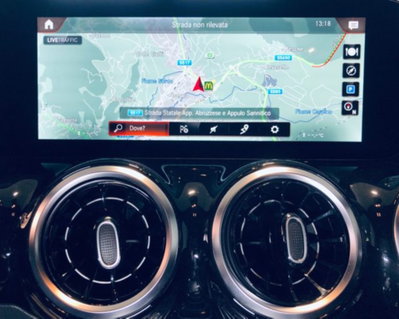 Mercedes-Benz GLA SUV 200 d Automatic Premium (6)