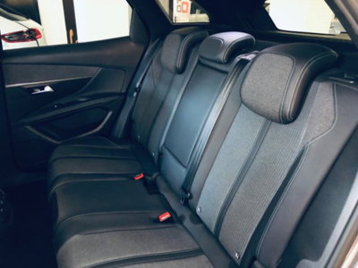 Peugeot 3008 BlueHDi 130 S&S EAT8 Allure Pack (16)