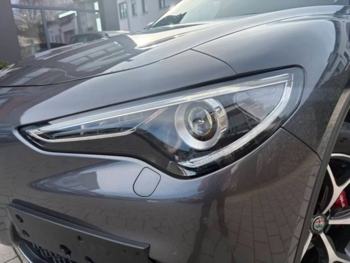 Alfa Romeo Stelvio Stelvio 2.0 Turbo 200 CV AT8 Q4 Super Business (20)