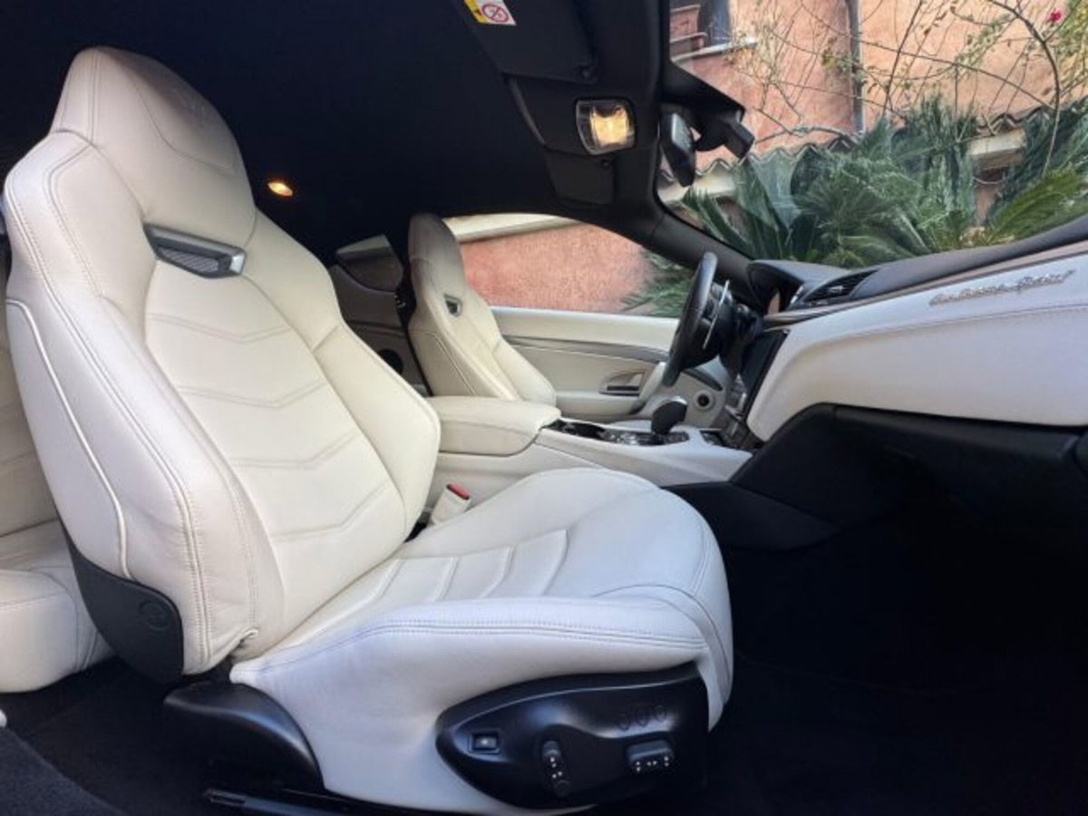 Maserati Granturismo GranTurismo 4.7 V8 Sport (11)