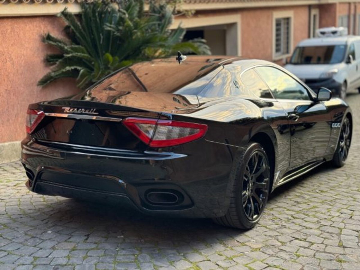 Maserati Granturismo GranTurismo 4.7 V8 Sport (4)