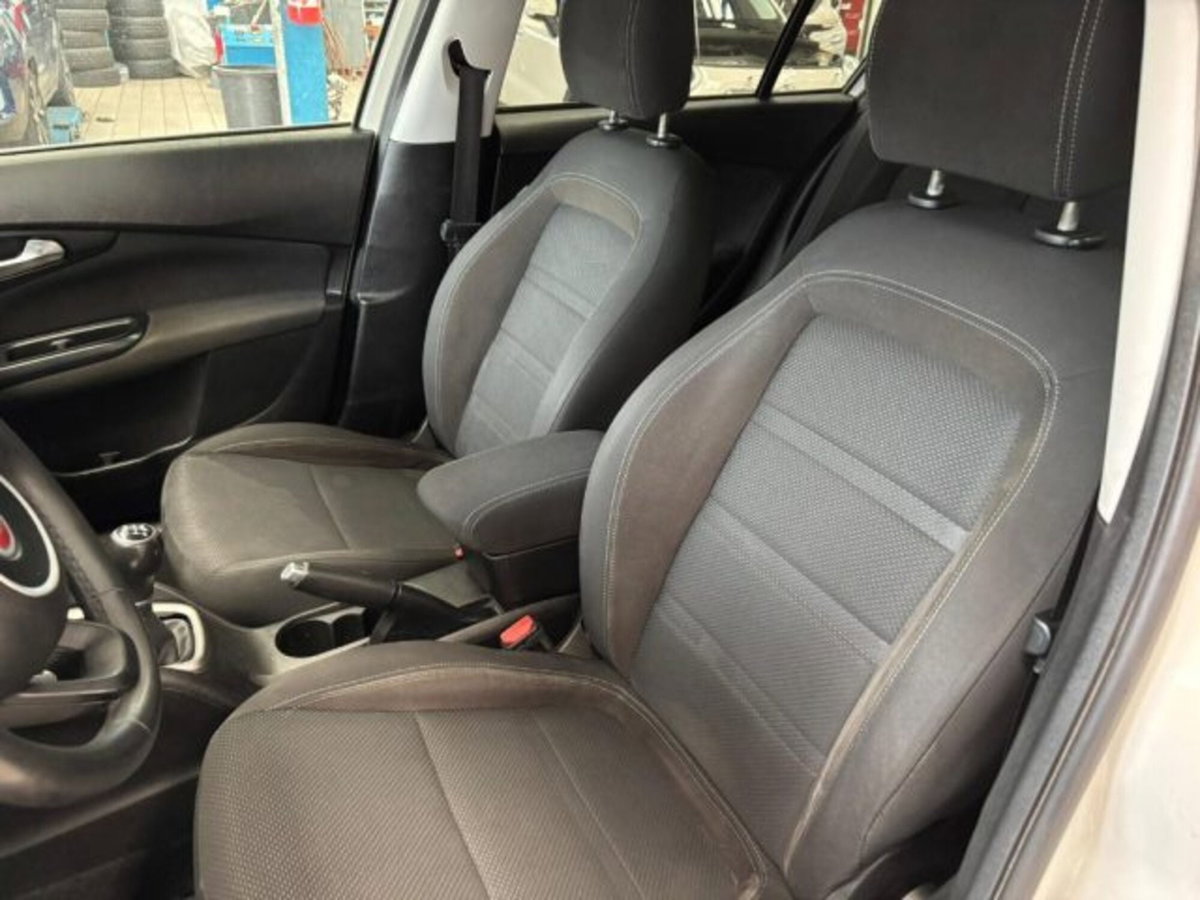 Fiat Tipo Tipo 1.3 Mjt 4 porte Lounge (9)