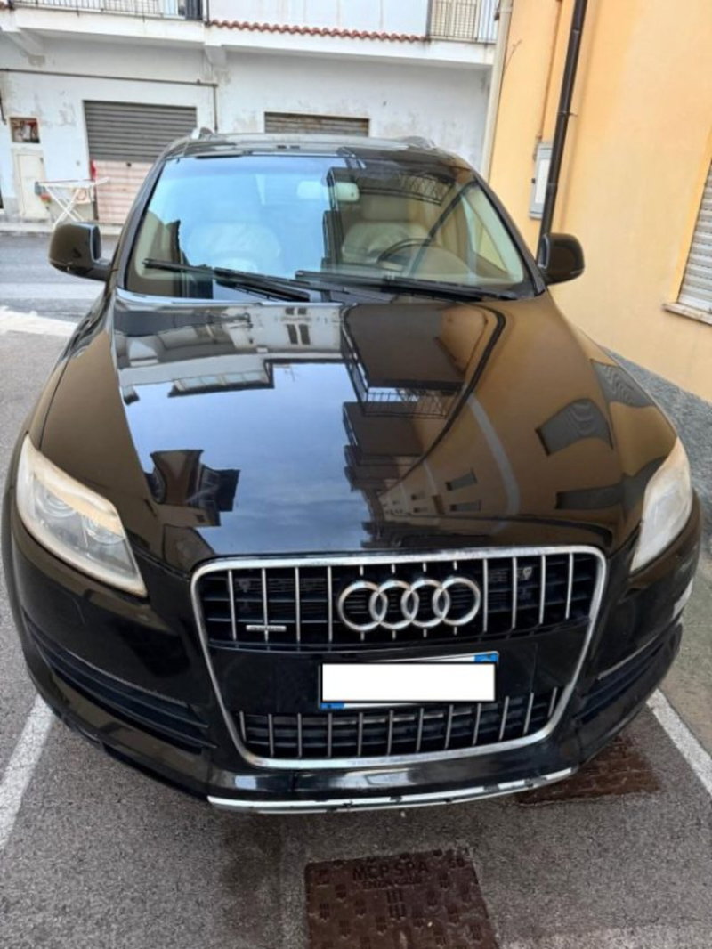 Audi Q7 3.0 V6 TDI 233CV quattro tiptronic