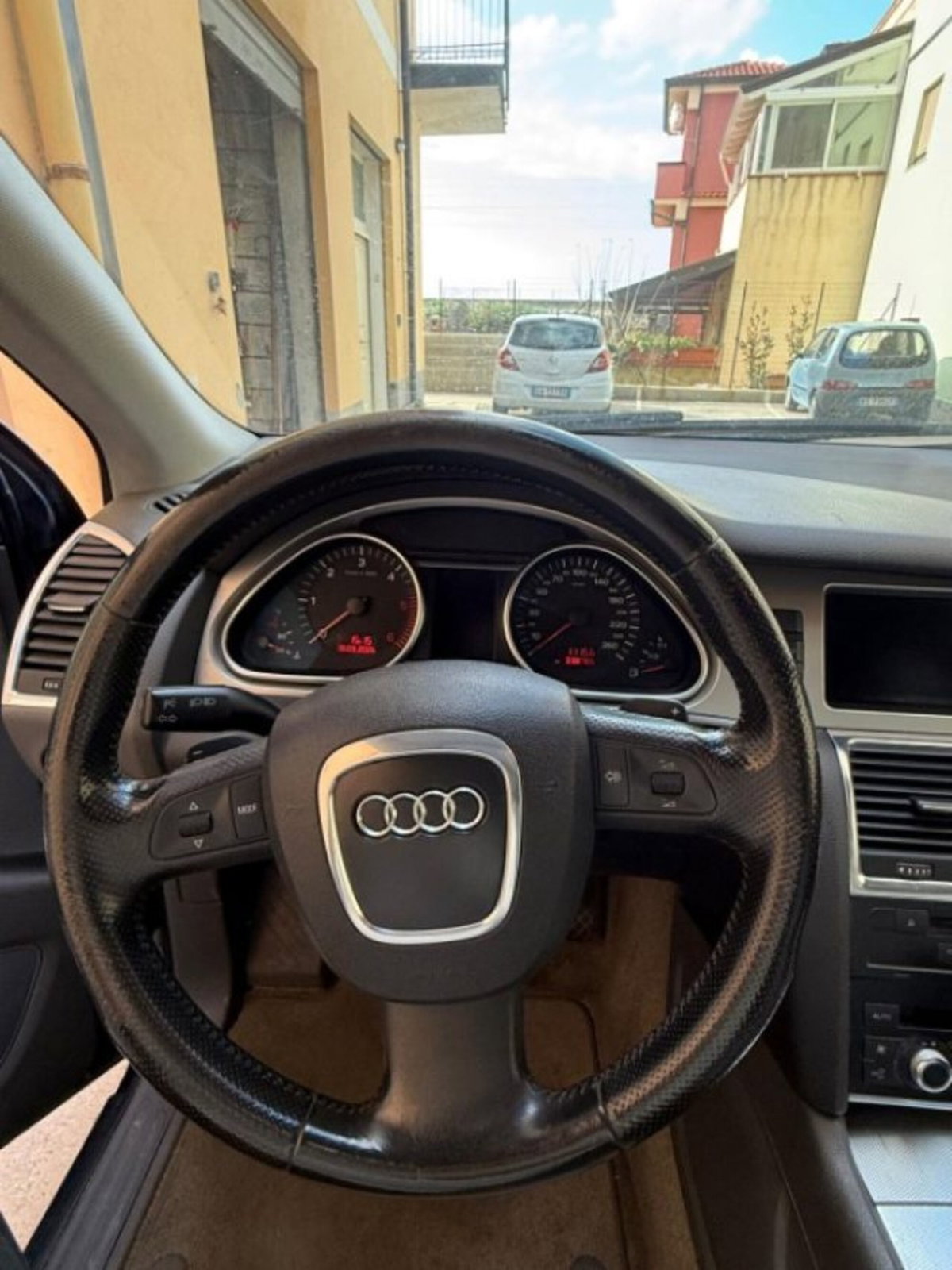 Audi Q7 3.0 V6 TDI 233CV quattro tiptronic (8)