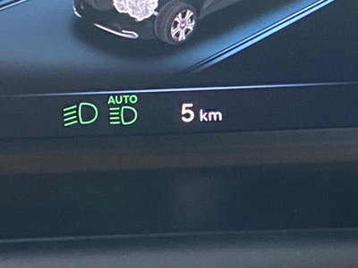 Jeep Avenger 1.2 turbo e-hybrid mhev Upland 4xe 145cv edct6 (17)
