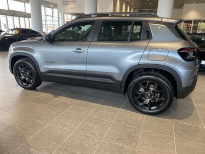 Jeep Avenger 1.2 turbo e-hybrid mhev Upland 4xe 145cv edct6 (6)