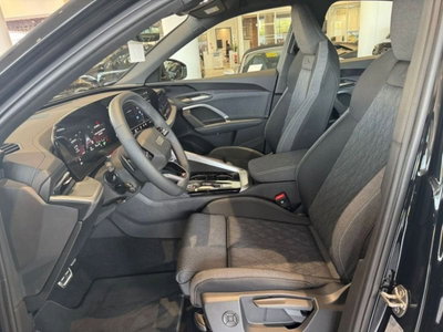 Audi Q5 Sportback 2.0 tdi mhev+ Launch Edition S line quattro 204cv s-tronic (11)