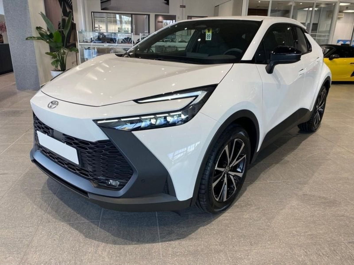 Toyota Toyota C-HR 2.0 phev Trend fwd e-cvt