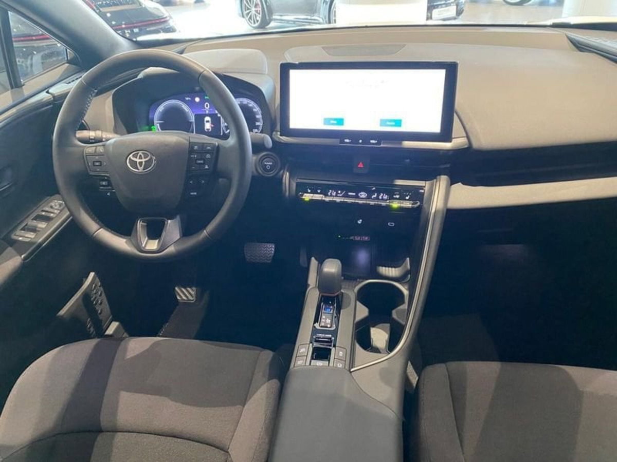 Toyota Toyota C-HR 2.0 phev Trend fwd e-cvt (12)