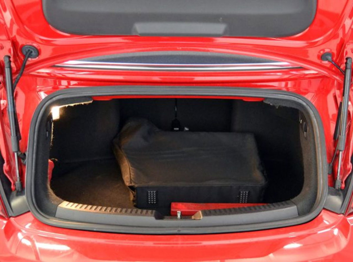Volkswagen Maggiolino Cabrio 1.2 TSI Design (12)