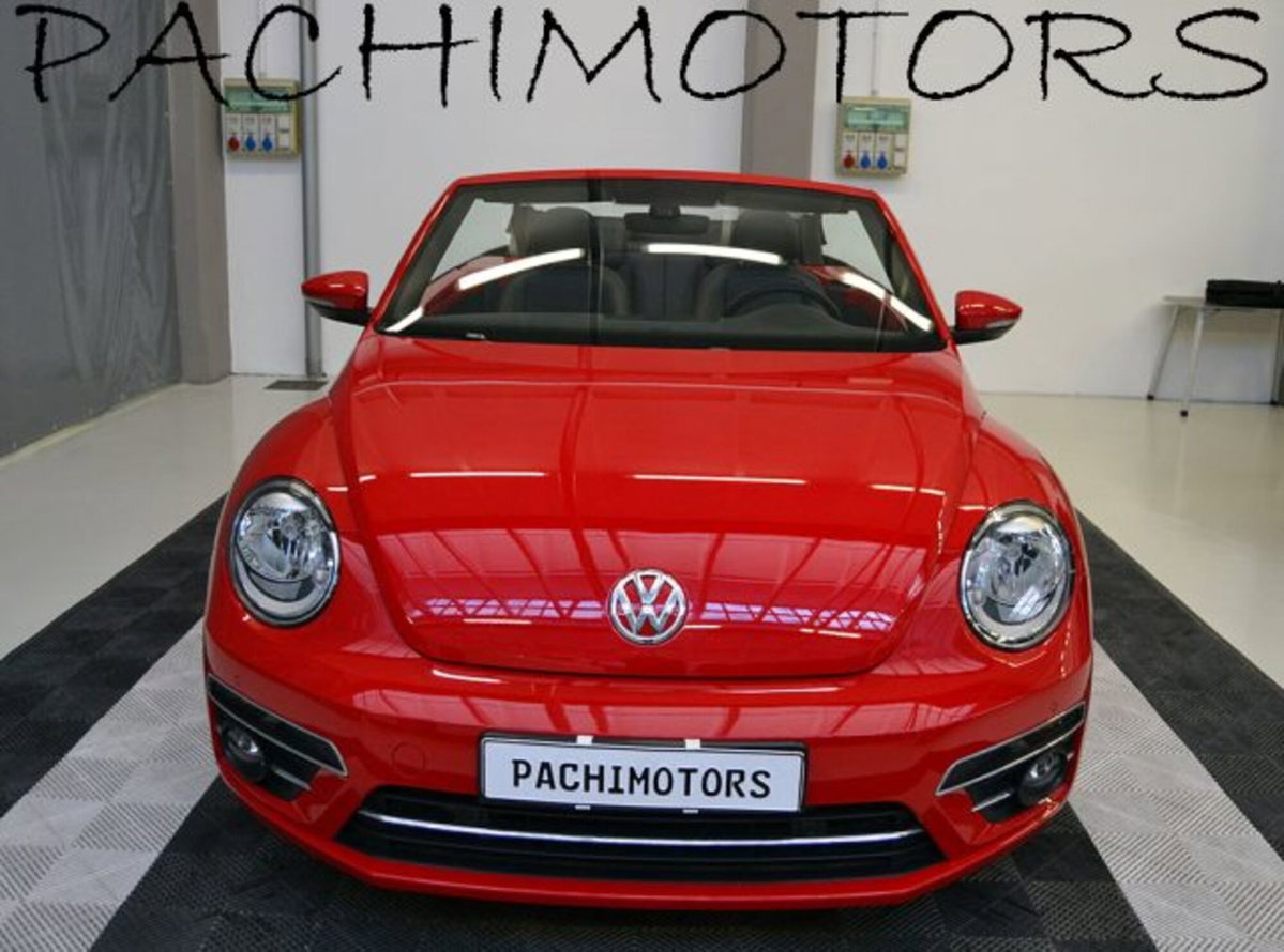 Volkswagen Maggiolino Cabrio 1.2 TSI Design (17)