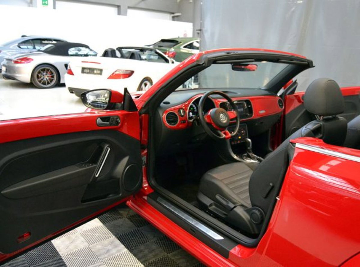 Volkswagen Maggiolino Cabrio 1.2 TSI Design (2)