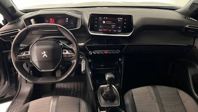 Peugeot 2008 1.2 puretech Active s&s 100cv (5)