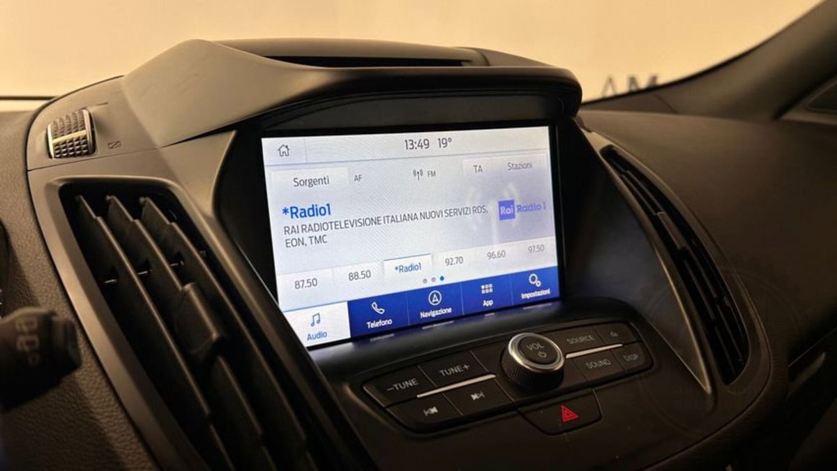 Ford Kuga 1.5 EcoBoost 120 CV S&S 2WD ST-Line (12)