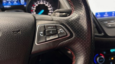 Ford Kuga 1.5 EcoBoost 120 CV S&S 2WD ST-Line (8)