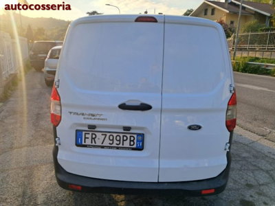 Ford Transit Courier 1.5 TDCi 100CV  Titanium (4)