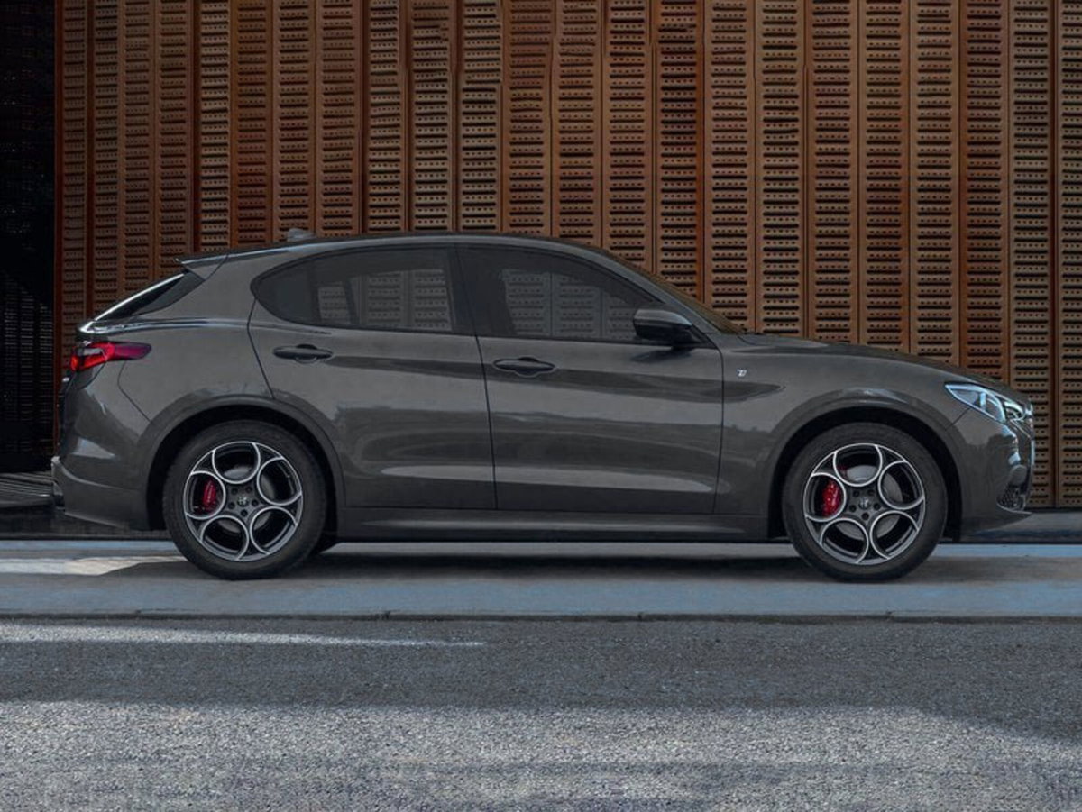 Alfa Romeo Stelvio 2.2 t Sprint rwd 160cv auto