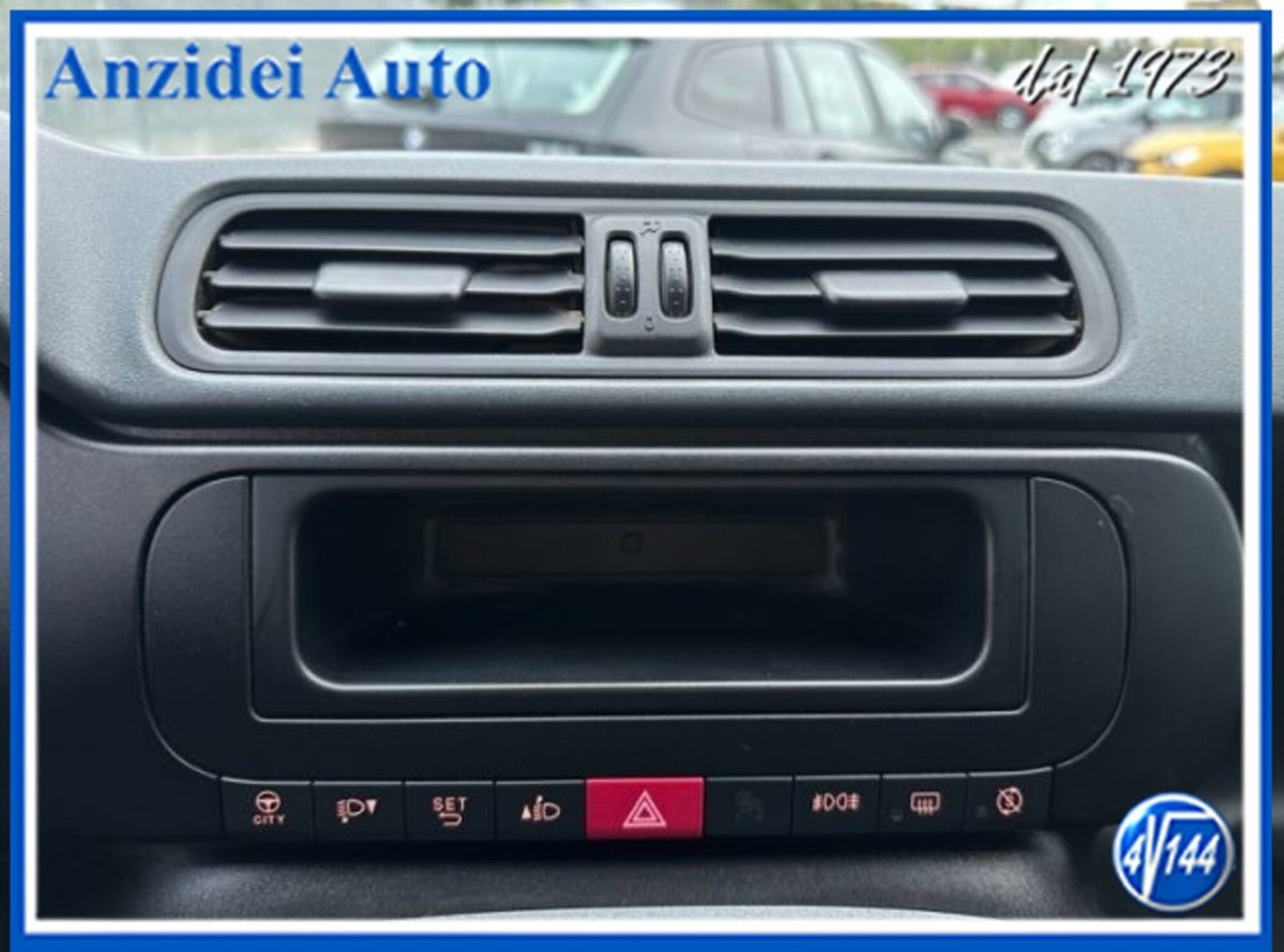 Fiat Panda 1.0 firefly hybrid s&s 70cv 5p.ti (14)