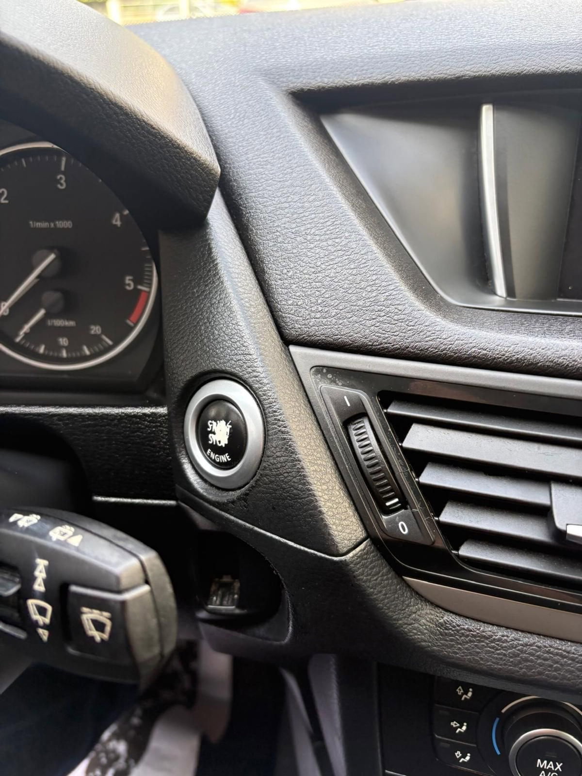 BMW X1 sDrive 18d Msport (11)