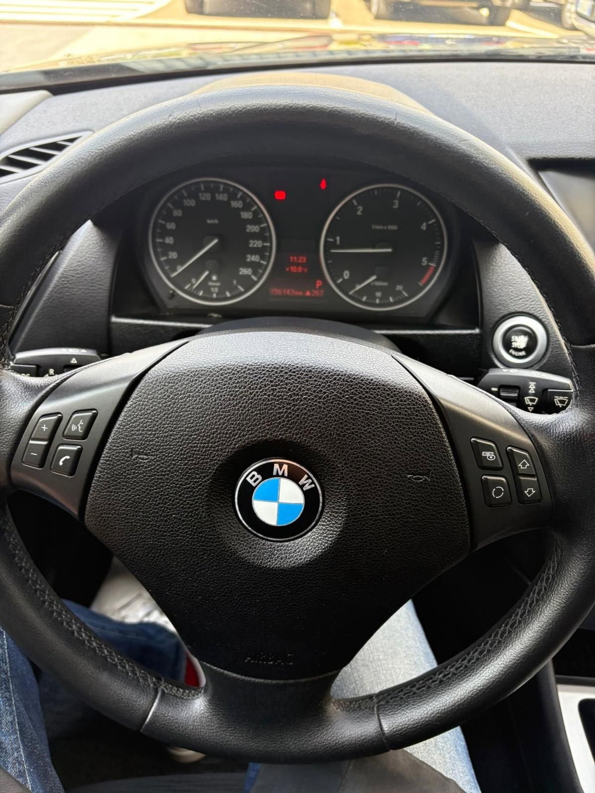 BMW X1 sDrive 18d Msport (13)