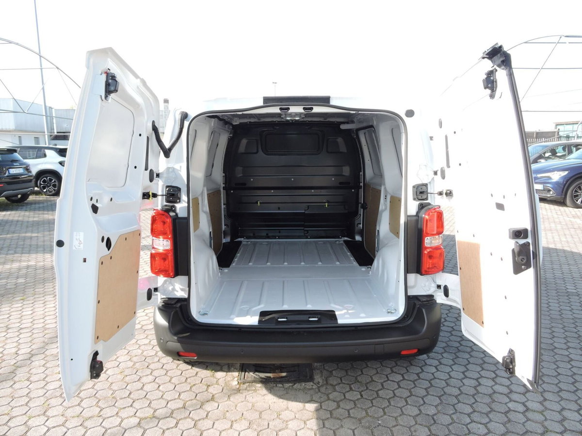 Fiat Scudo Furgone ce 1.5 bluehdi 120cv L3H1 (7)