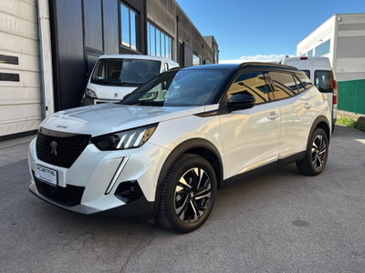 Peugeot 2008 BlueHDi 110 S&S GT (2)