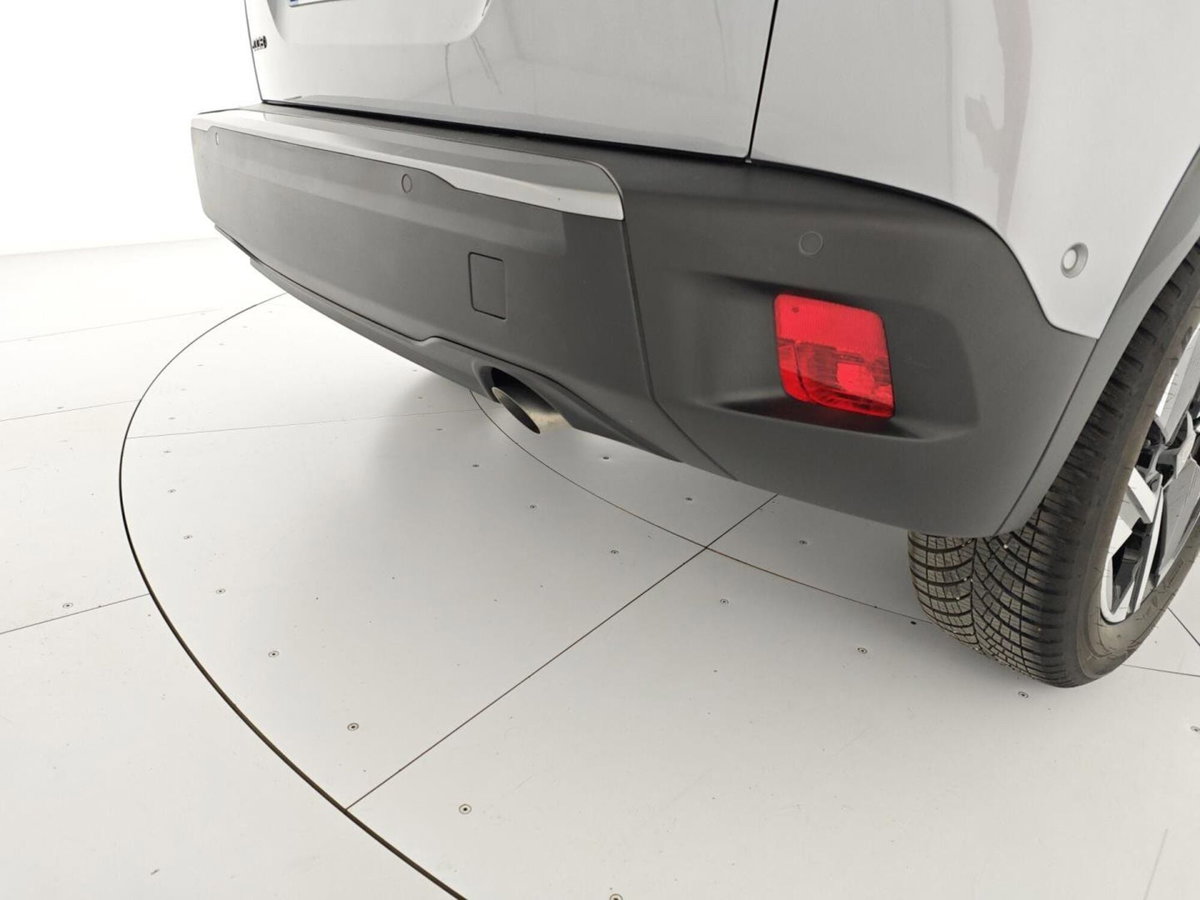 Peugeot 2008 PureTech 100 S&S Allure (7)