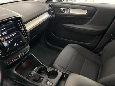 Volvo XC40 T4 Recharge Plug-in Hybrid Inscription Expression (16)