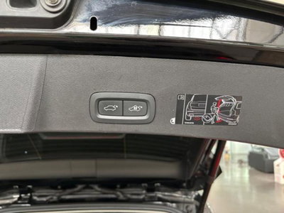 Volvo XC40 T4 Recharge Plug-in Hybrid Inscription Expression (6)