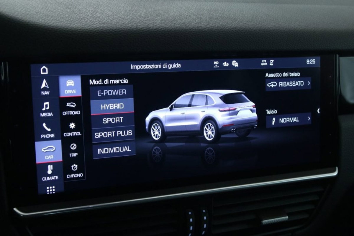 Porsche Cayenne 3.0 V6 E-Hybrid (14)