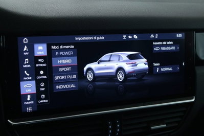 Porsche Cayenne 3.0 V6 E-Hybrid (14)