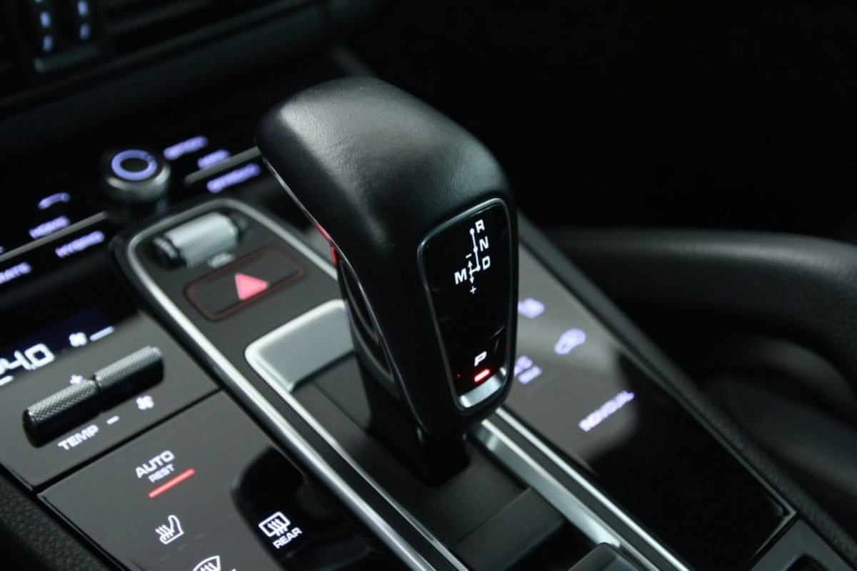 Porsche Cayenne 3.0 V6 E-Hybrid (15)