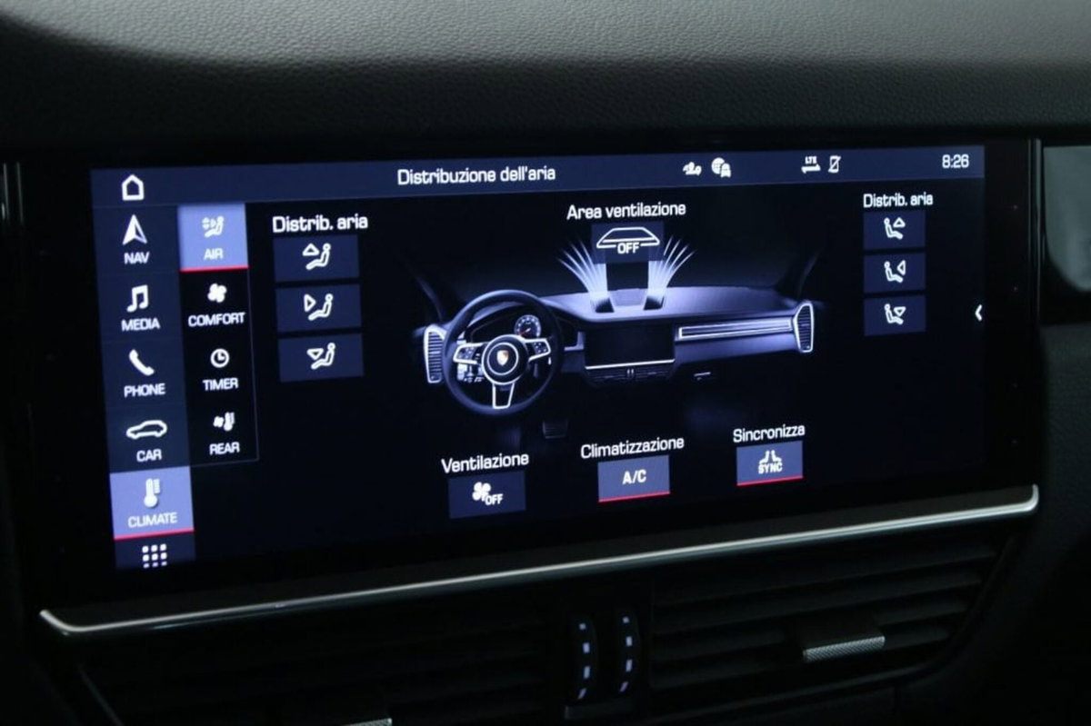 Porsche Cayenne 3.0 V6 E-Hybrid (18)