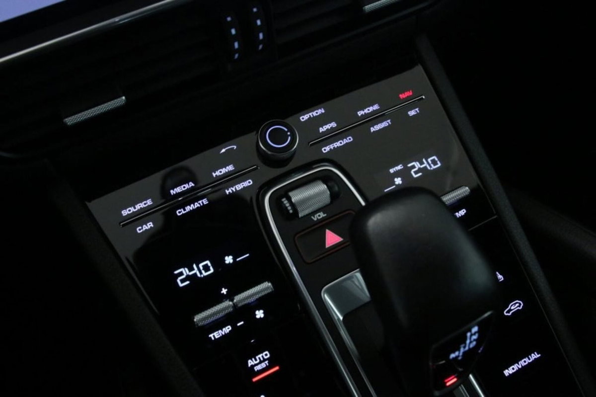 Porsche Cayenne 3.0 V6 E-Hybrid (20)
