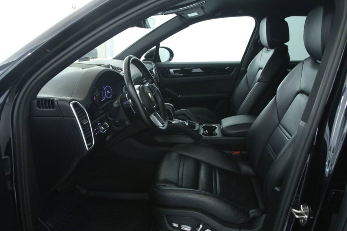 Porsche Cayenne 3.0 V6 E-Hybrid (7)