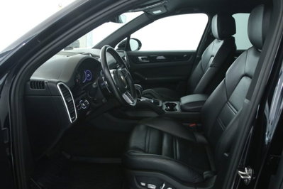 Porsche Cayenne 3.0 V6 E-Hybrid (7)