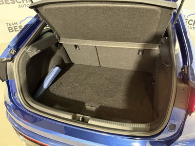 Volkswagen Taigo 1.0 tsi R-Line 115cv dsg (5)