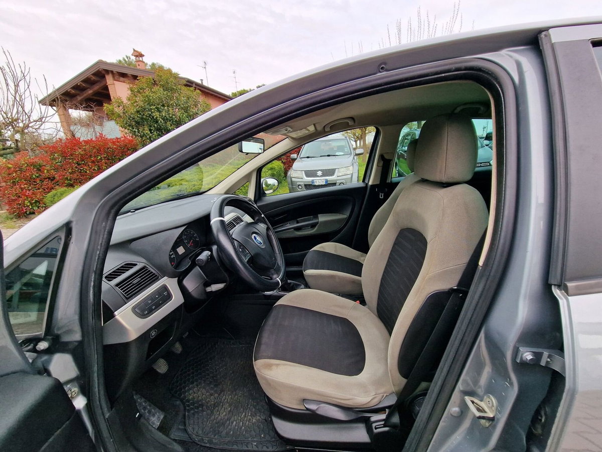 Fiat Grande Punto 1.4 5 porte Active Natural Power (14)