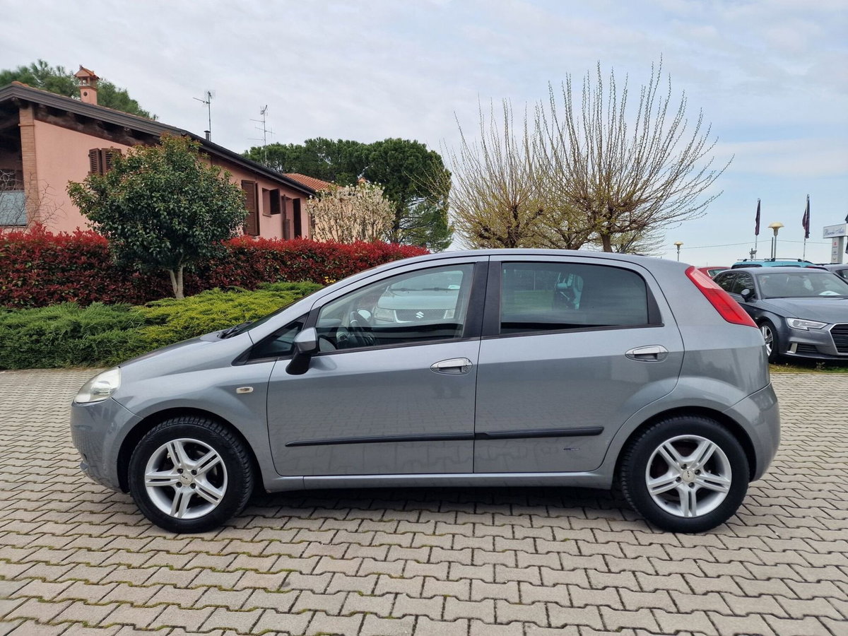 Fiat Grande Punto 1.4 5 porte Active Natural Power (8)