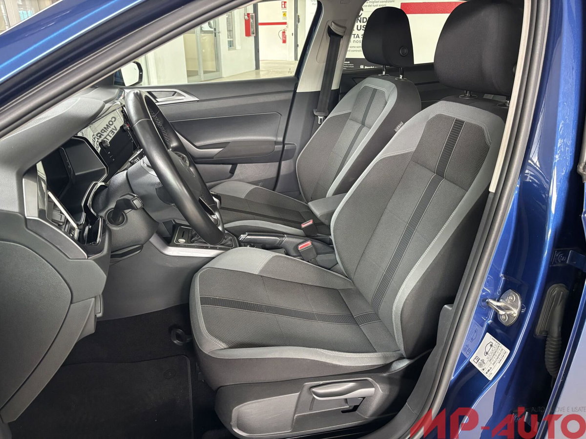 Volkswagen Polo 1.0 tsi Style 95cv (12)