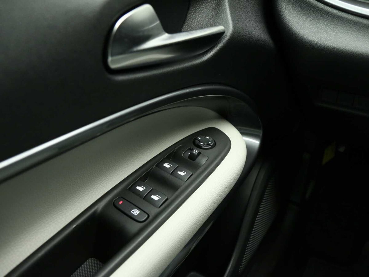 Fiat 600 1.2 hybrid La Prima II 145cv auto (10)