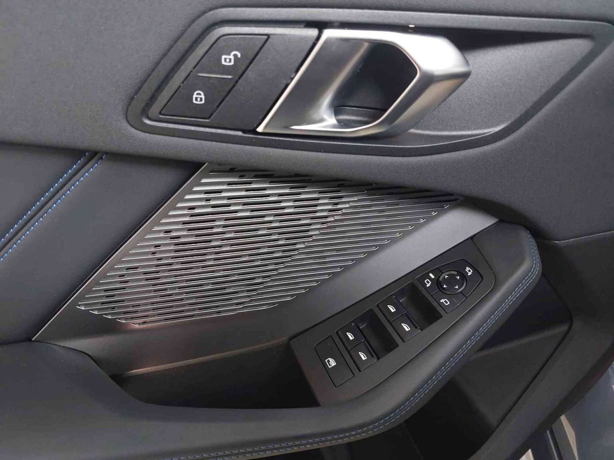 BMW Serie 1 5p. 118d 5p. Msport (6)