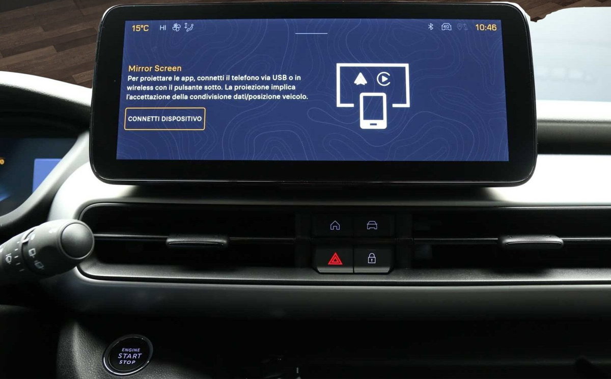 Jeep Avenger 1.2 turbo e-hybrid mhev Upland 4xe 145cv edct6 (18)