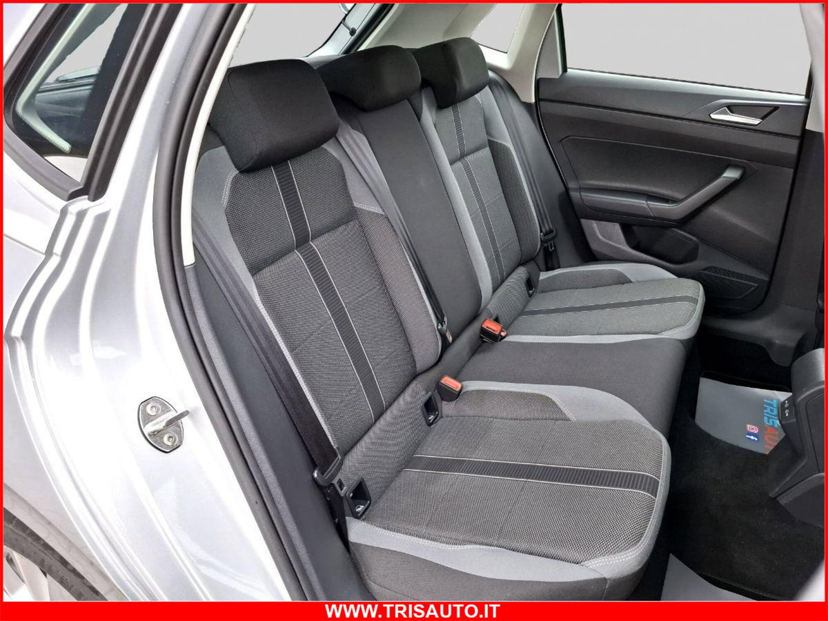 Volkswagen Polo 1.0 tsi Style 95cv (10)