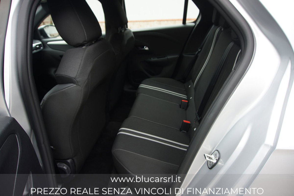 Opel Corsa 1.2 100 CV GS Line (12)