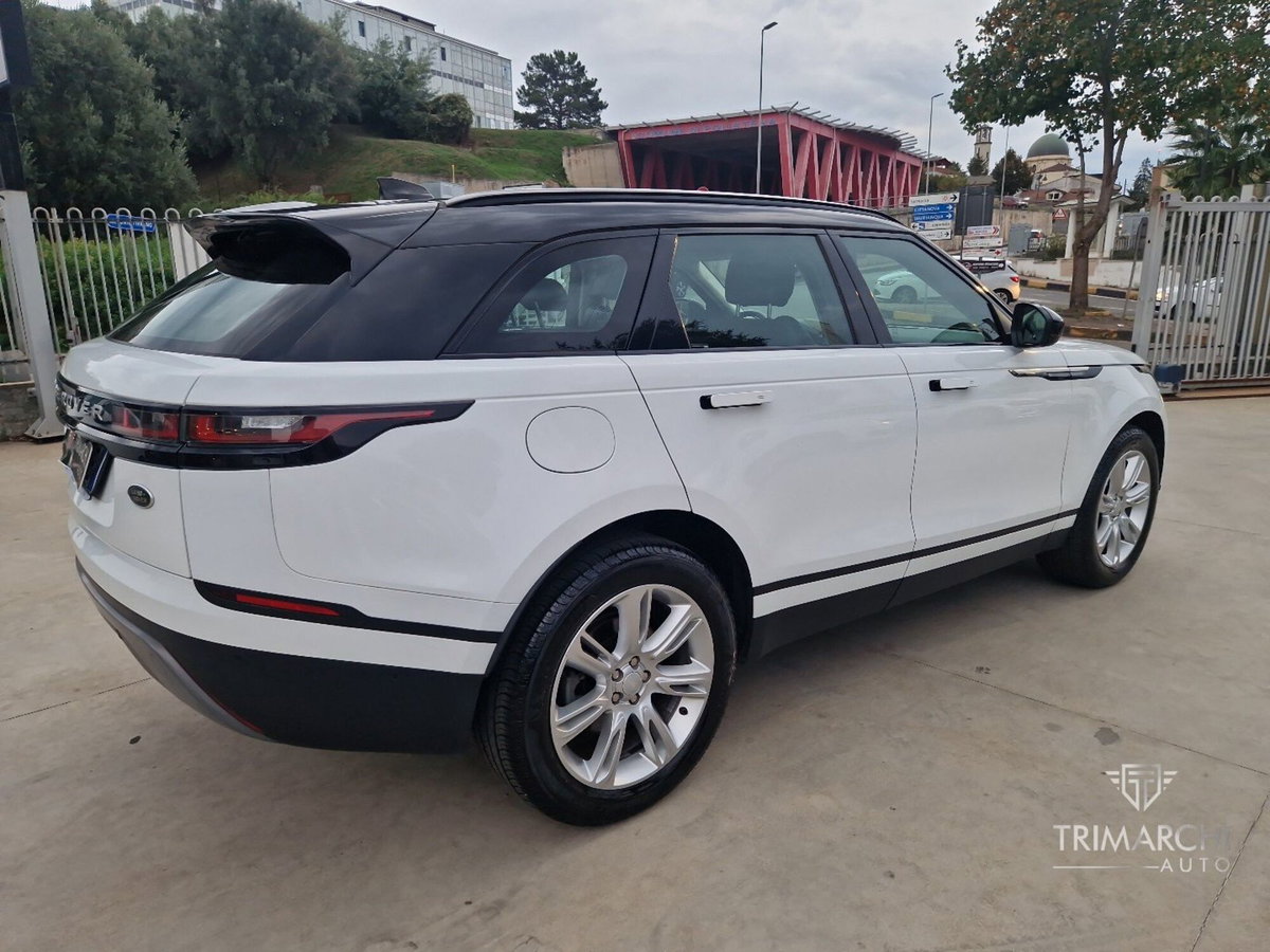 Land Rover Range Rover Velar 2.0D I4 240 CV (4)