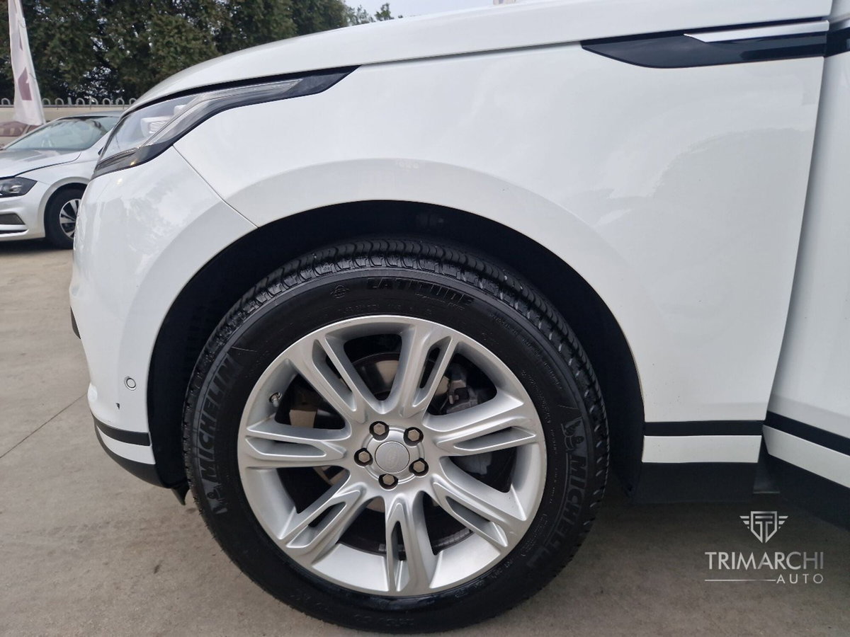 Land Rover Range Rover Velar 2.0D I4 240 CV (7)